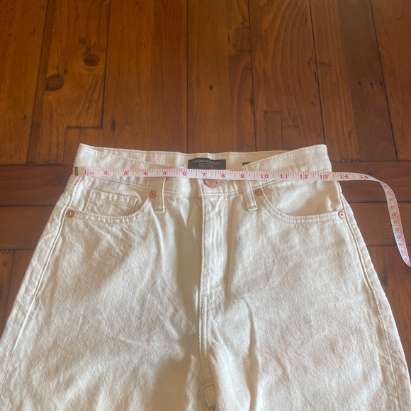 Cream Banana Republic Jeans - Picture 5 of 5